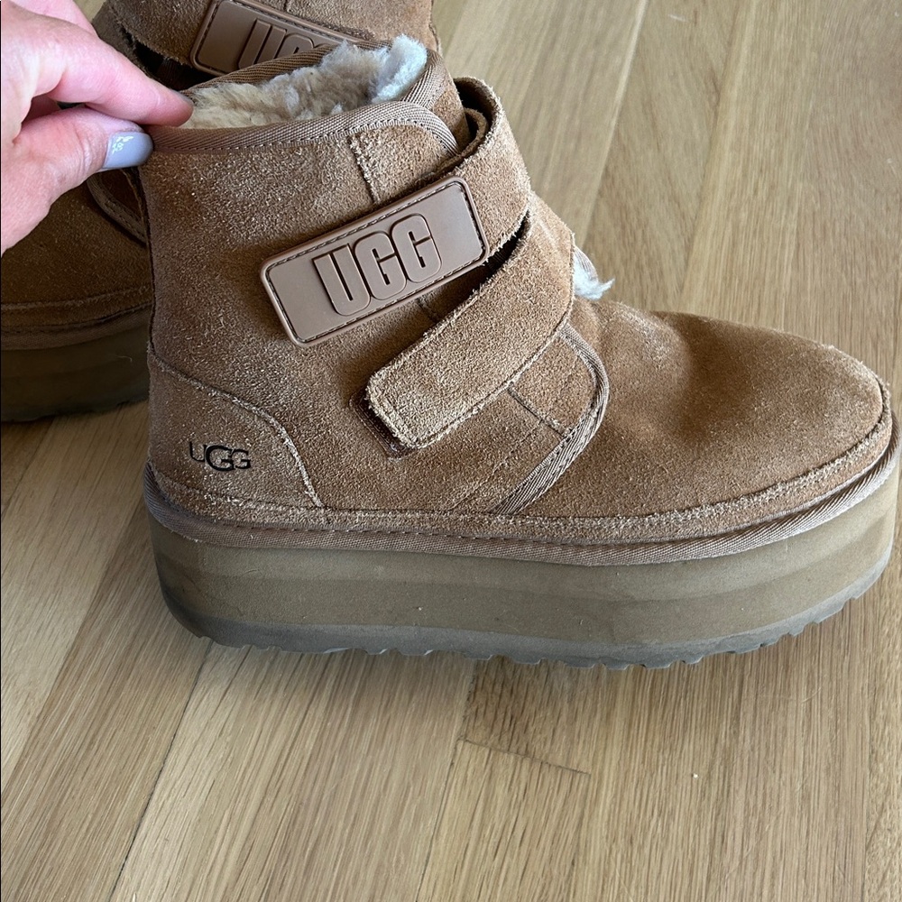 UGG Tan Neumel Platform Velcro Boots - Picture 4 of 14